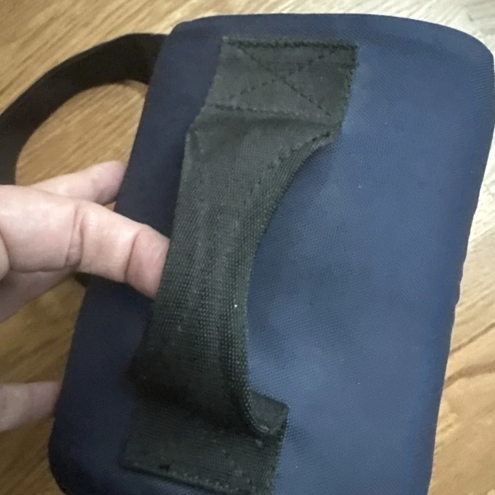 LOWEPRO Topload Zoom 1 Camera/Lens Bag With Shoulder‎ Strap Adjustable Padded